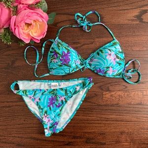 Body Glove bikini, size M